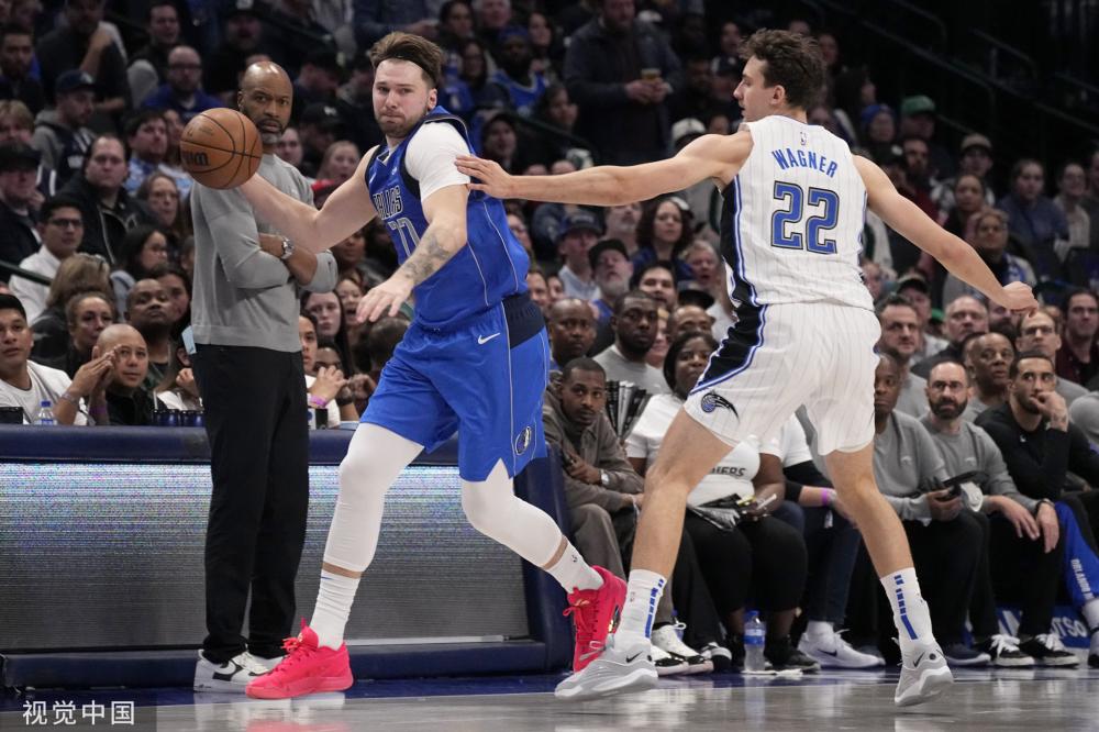 其平坦开阔 其平坦开阔