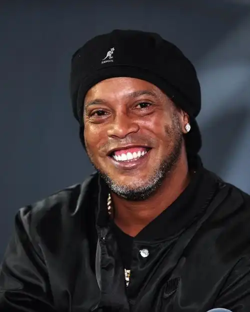 他们通过建 他们通过建